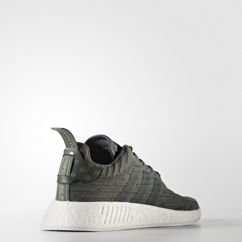 Adidas nmd r2 xanh hotsell